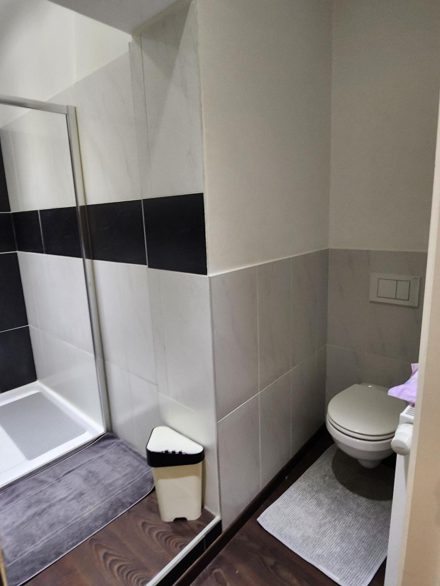 Apartment De Charme Au Coeur De Bruxelles!! Brüssel